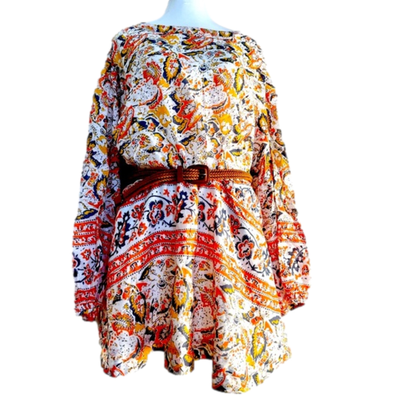 Free People Dresses & Skirts - FREE PEOPLE Orange Boho Retro-style Floral Dress with Peekaboo Back.
